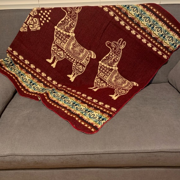 Alpaca wool blended blanket from Ecuador
